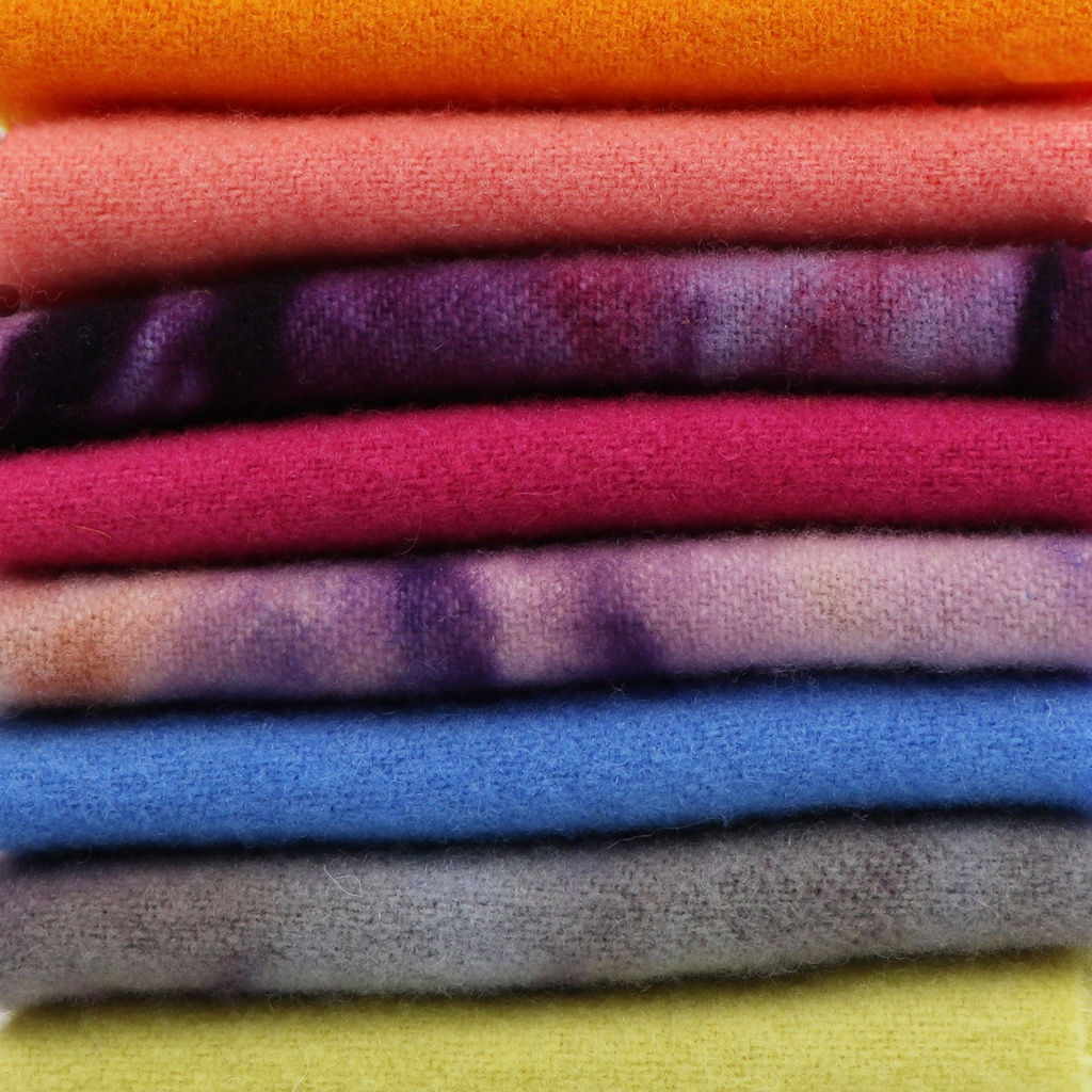 Fat 1/32, Light of Day - Textural Wool Bundle