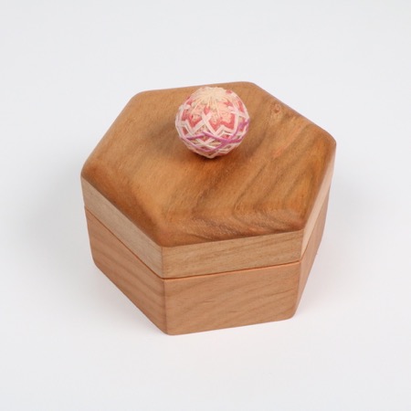 COHANA, SAKURA HEXAGONAL TEMARI BOX AND SAKURA-DYED YARN