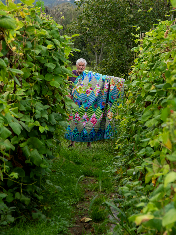 Kaffe's Quilts on an English Farm Book