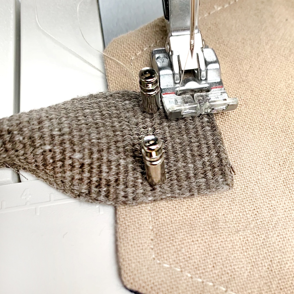 Little House Flat Head Purse Pins