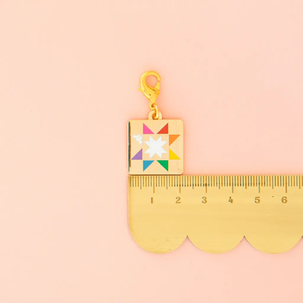 Color Wheel Zipper Charm