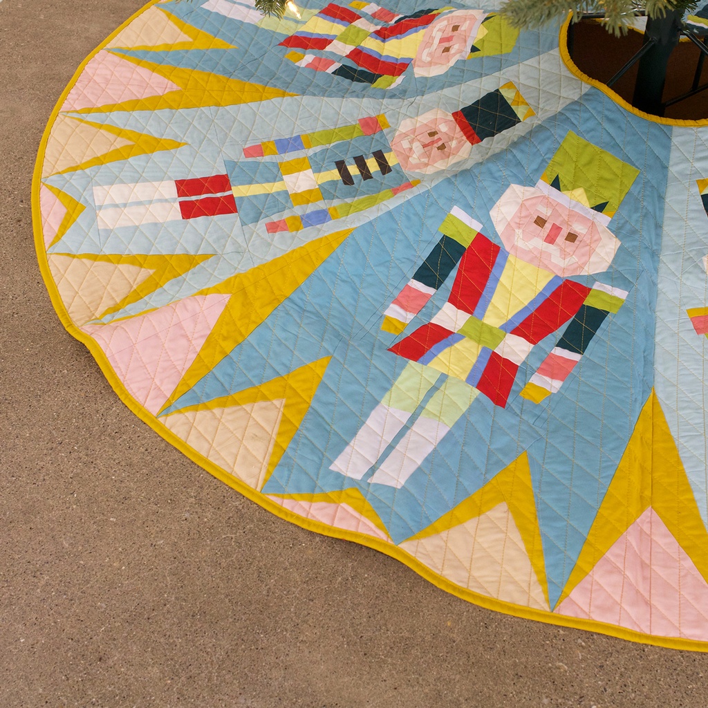 Merry March Tree Skirt Kit