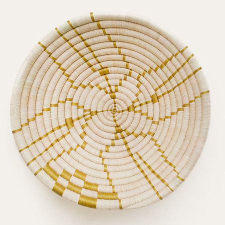 Tan Lines Plateau Basket