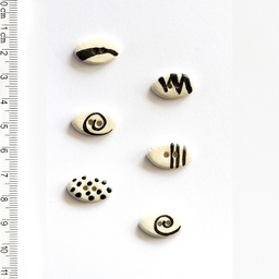 [L279] Geometric Oval Buttons