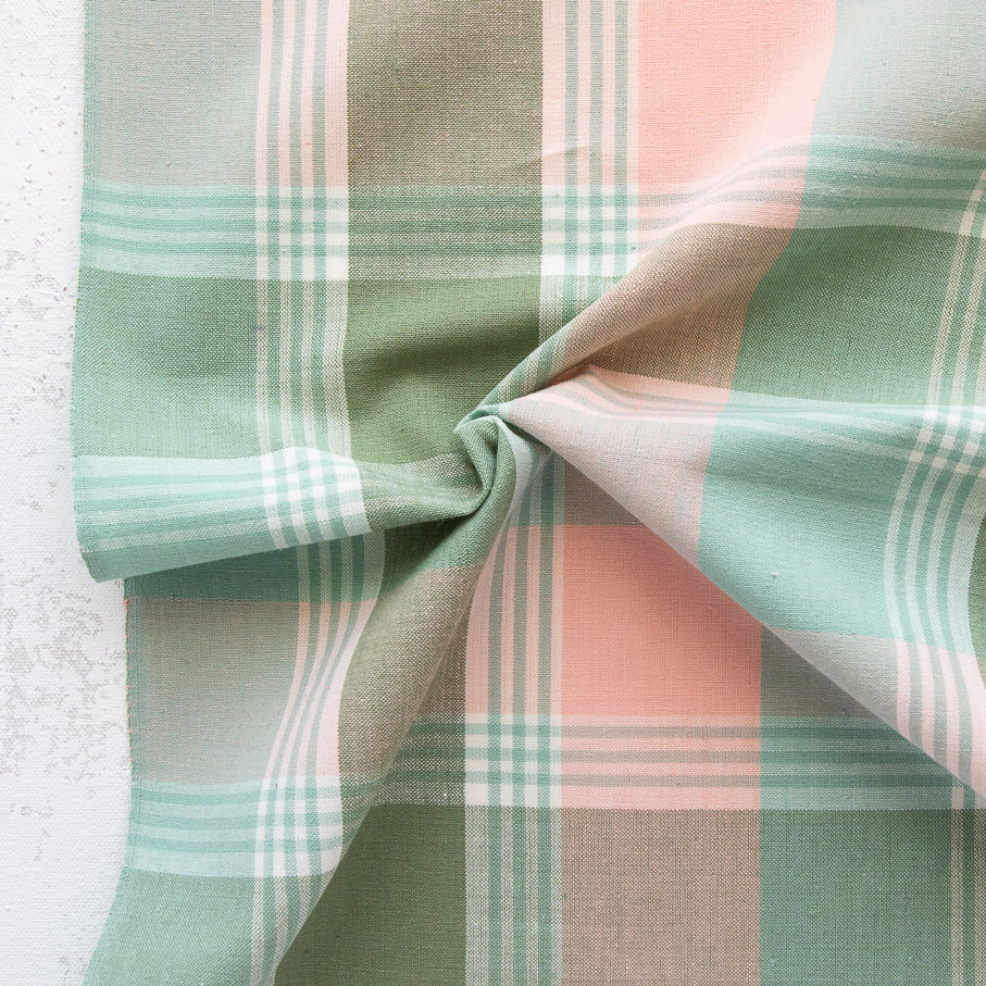 #4986 Half Yard