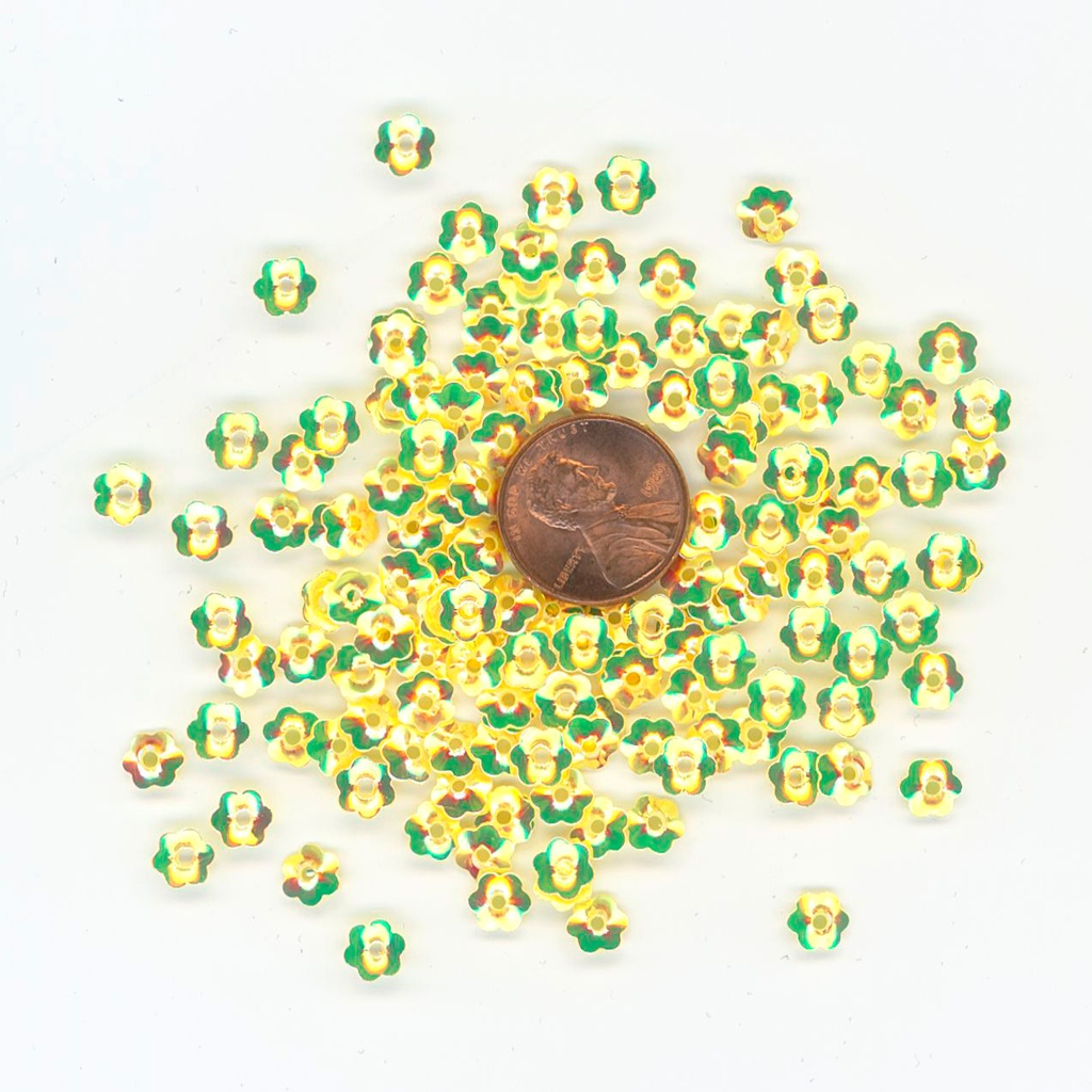 7mm Flower Sequins, Pale Yellow