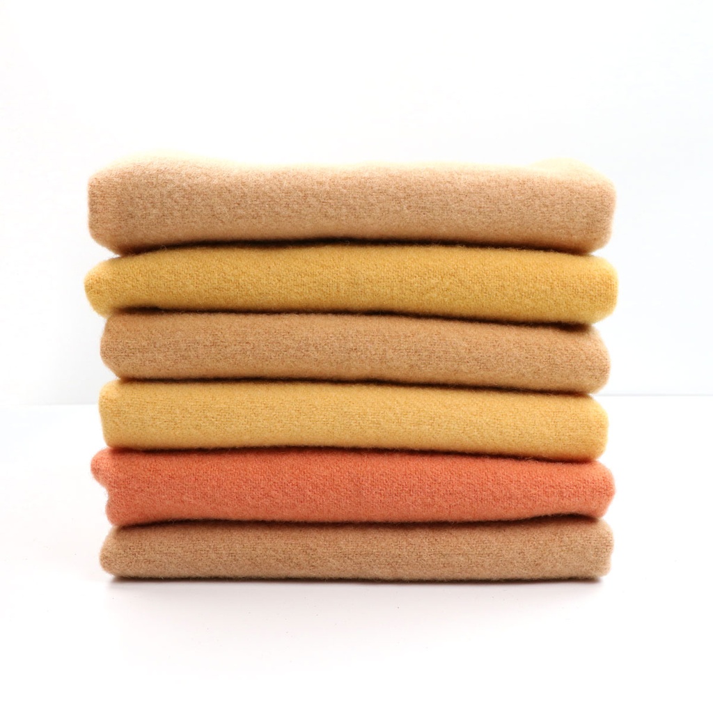 [NDWB_06-16] Natural Dyed Wool Bundle - Cutch (Fat 1/16)
