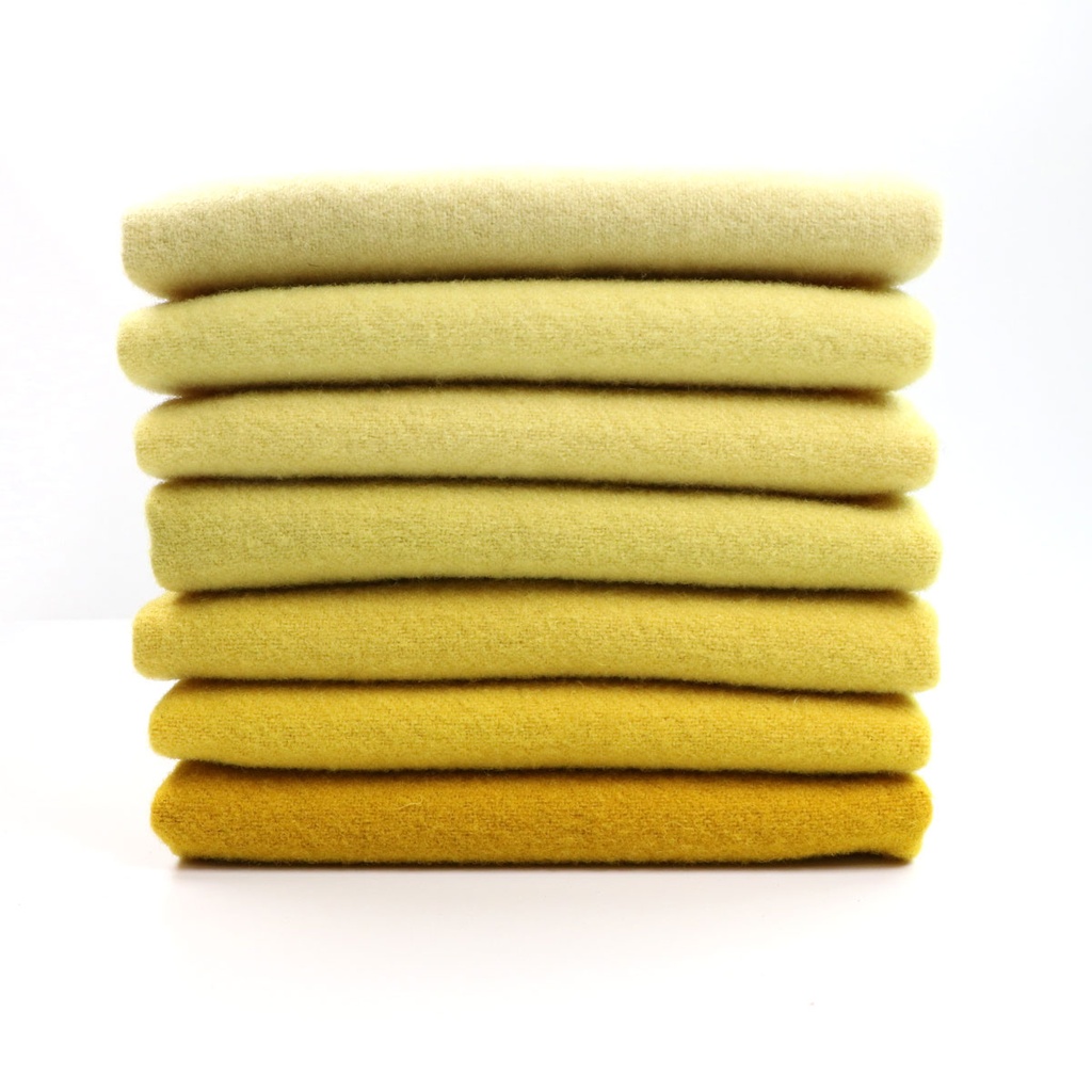 [NDWB_07-16] Natural Dyed Wool Bundle - Osage (Fat 1/16)