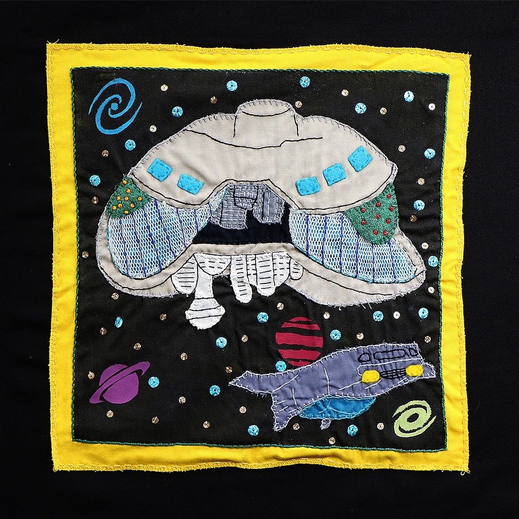 [PPF-SS-01] ​3 Panel Embroidery - Past, Present, Future #1