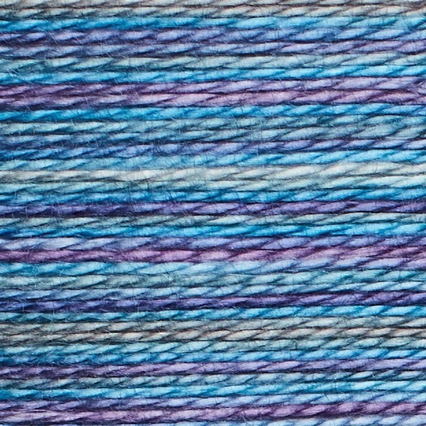 Great Blue Heron - Acorn Bobbin (330)