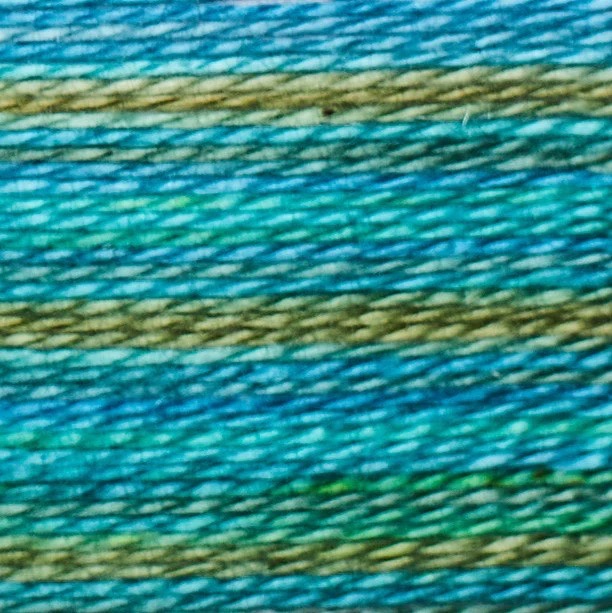 Surf's Up - Acorn Bobbin (272)