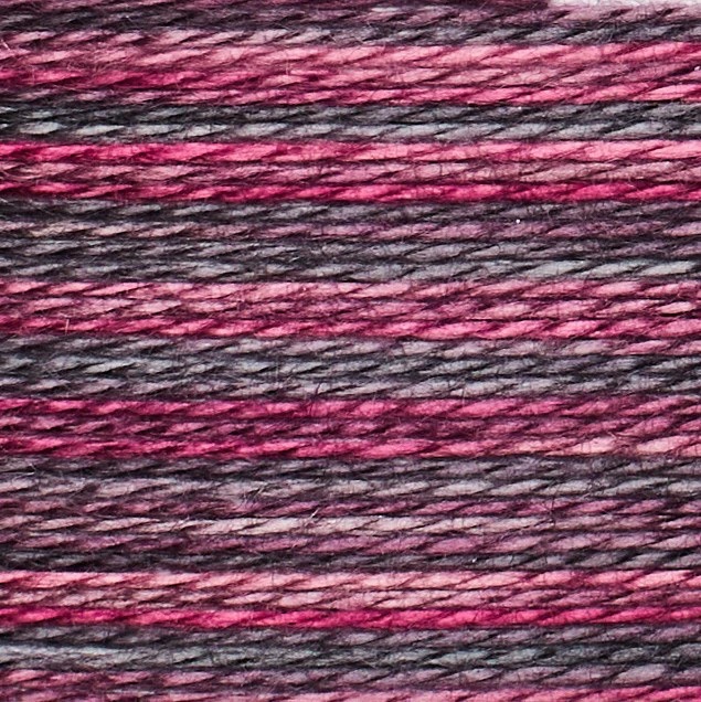 Swooping Bat - Acorn Bobbin (145)