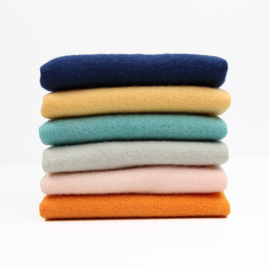 [SWB_50-16] Solid Wool Bundle - Dawn