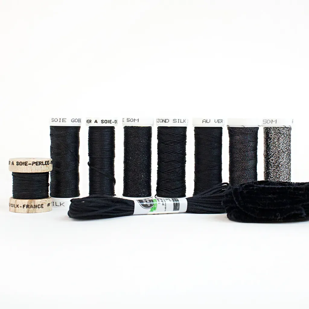 [KIT-EDSNOIR] Black, Ensembles Thread Pack