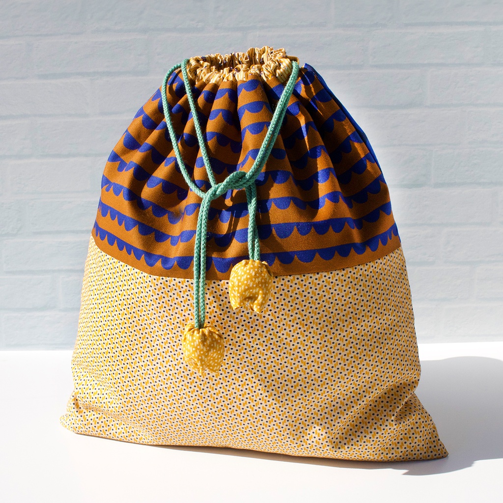 2 Tulips Project Pouch + Pattern, Indigo Cheddar