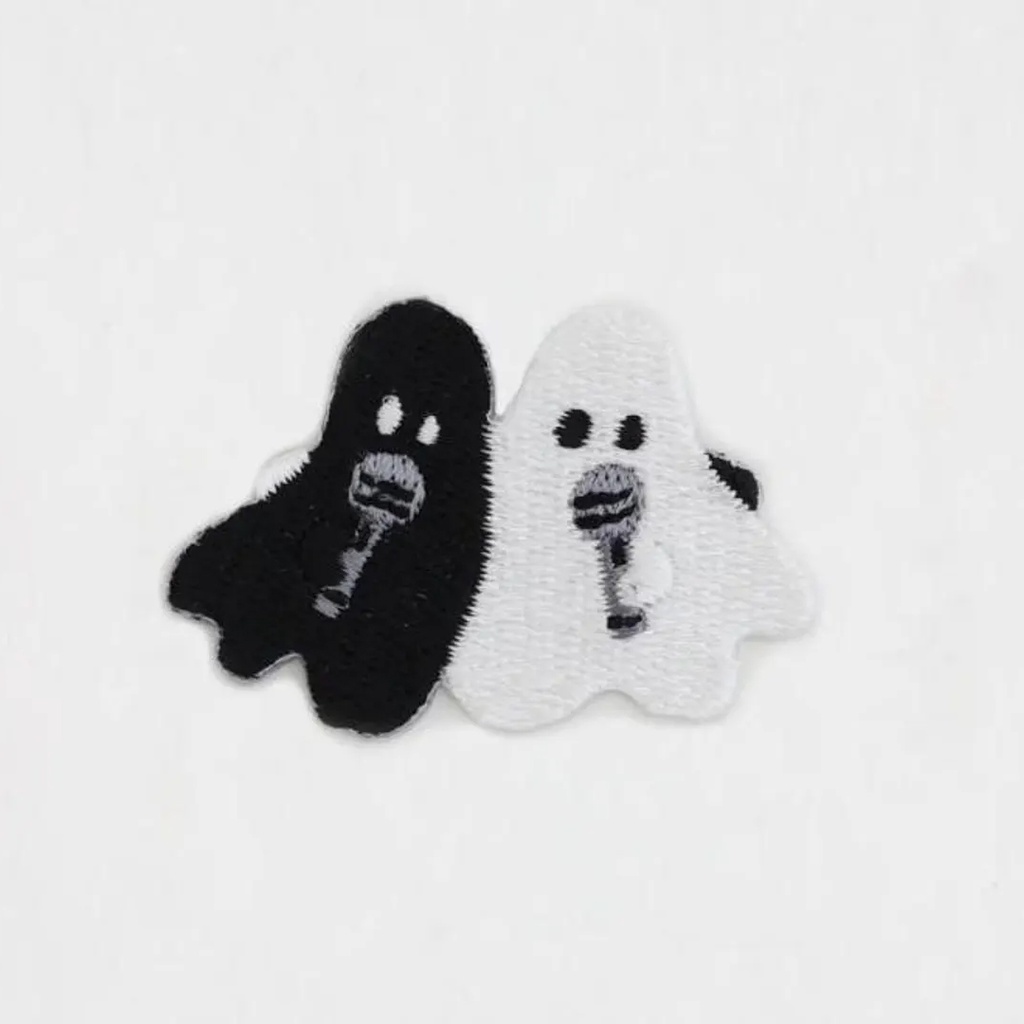 Daruma Embroidered Sticker (Karaoke)