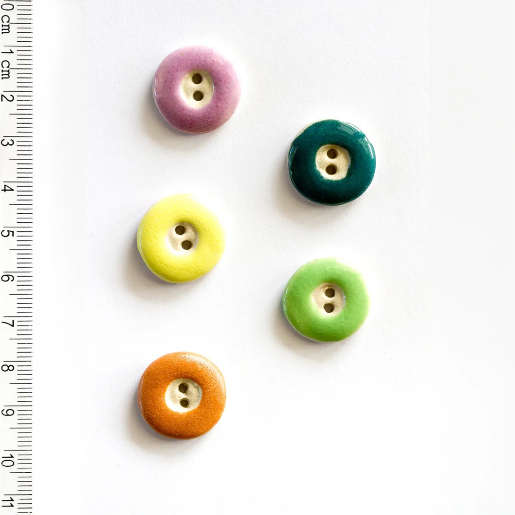 [L324] Candy Buttons