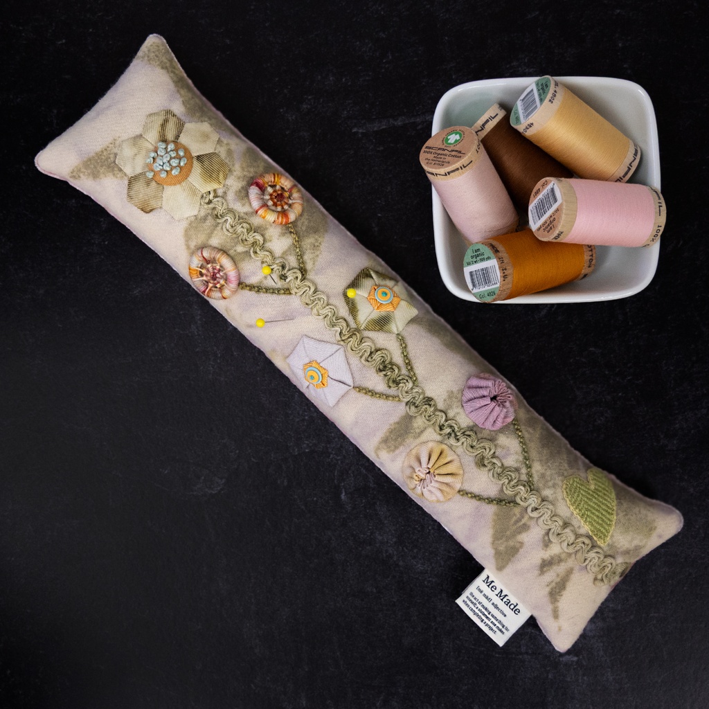 Teaching: Eco Printed Flower Pincushion