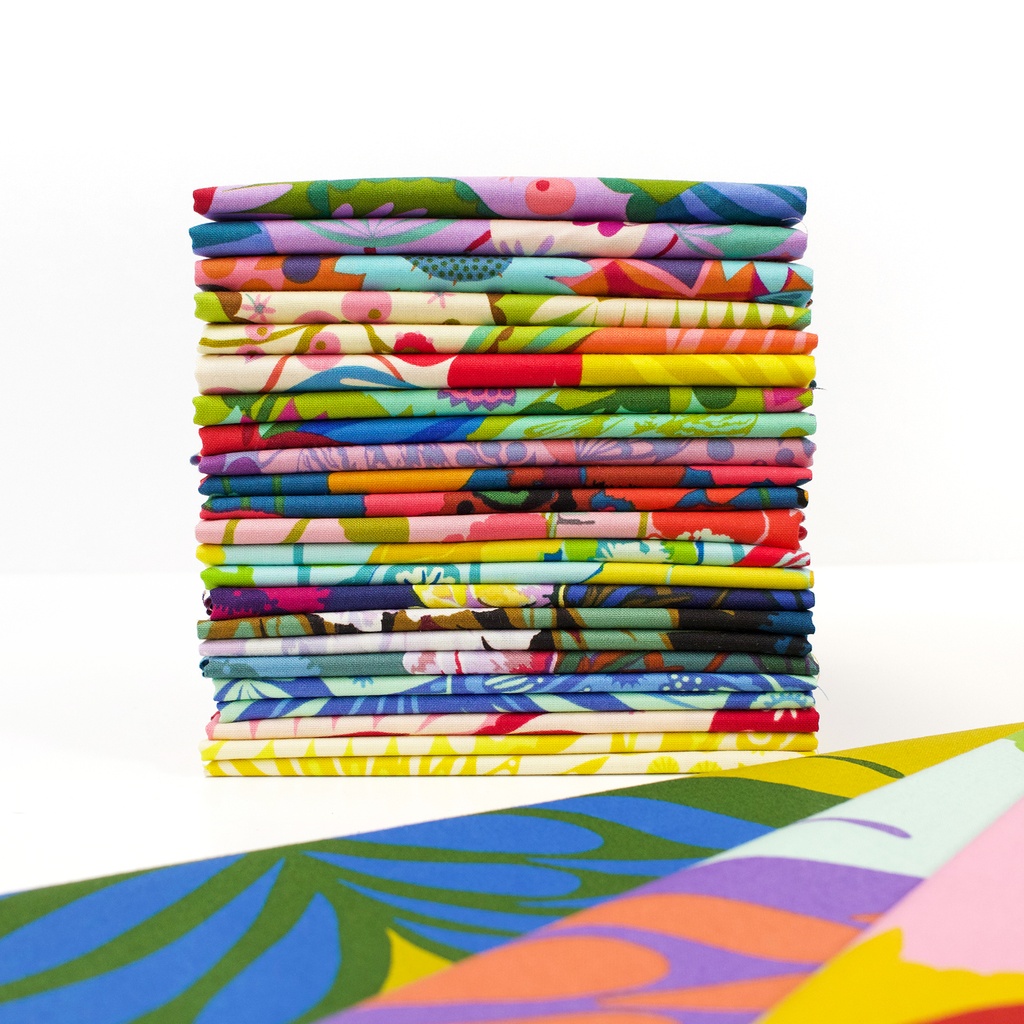 [FBPK_281] Overdressed by Anna Maria FQ Bundle