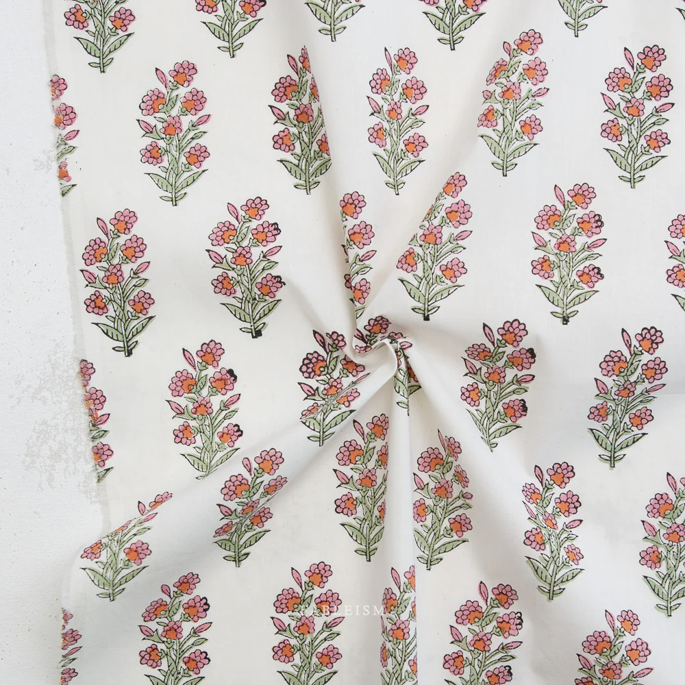 #10904 Half Yard
