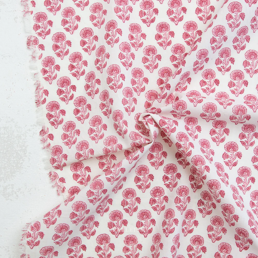 #10906 Half Yard