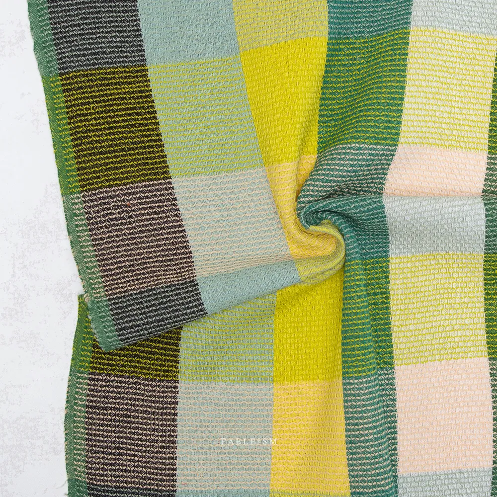 #51292 Half Yard
