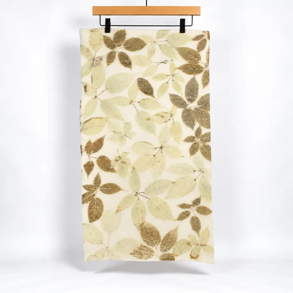 [HDWECO-041] Eco Print Wool Fat 1/4 - Blackberry