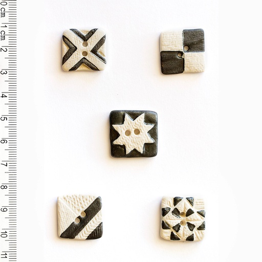 [L225] ​​​​​​​​​​​Quilt Buttons