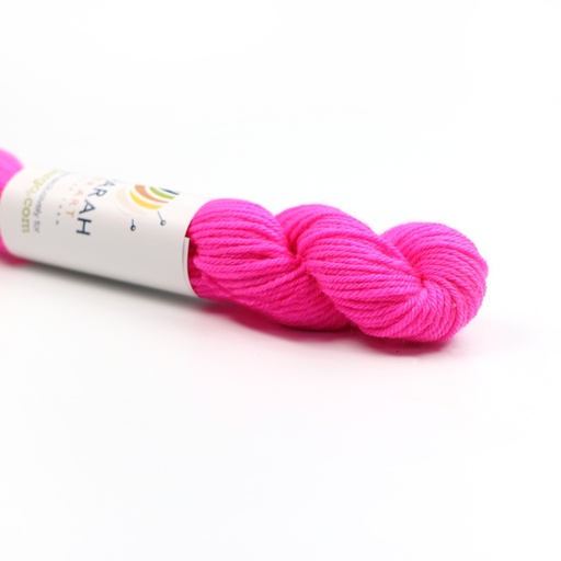 [ADA_FF] Fantastic Fuchsia, Adarah Yarn