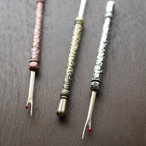 [NOT_MESR-AG] Gold, Metal Engraved Seam Ripper