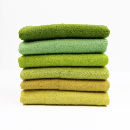 Solid Wool Bundle - Green