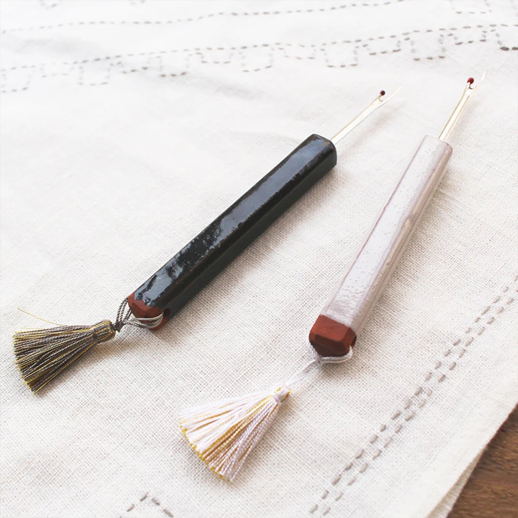 Day 10 - Awaji Kawara Seam Ripper | Sue Spargo Folk Art Quilts