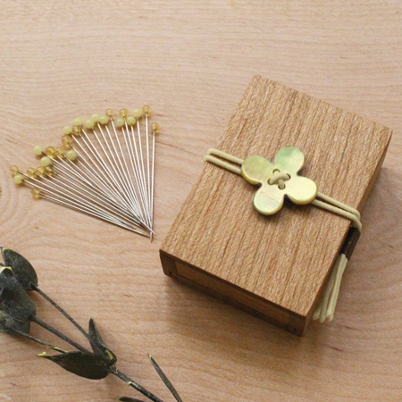 Glass Head Sewing Pins in Wooden Box