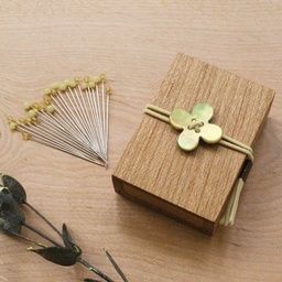 Glass Head Sewing Pins in Wooden Box